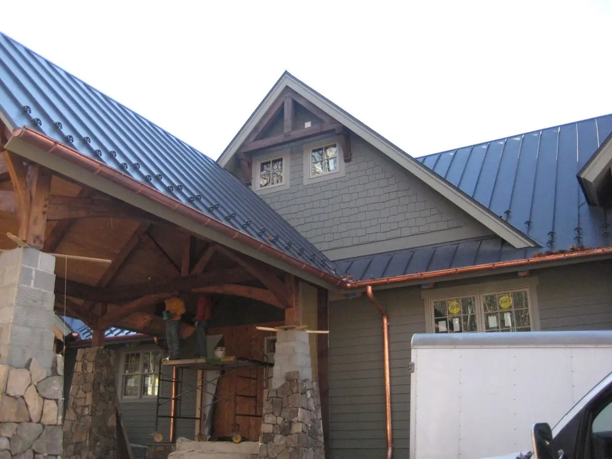 Craftsman Roofing team delivering quality roofing work in Pleasant Run